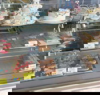 Sunbeam Cakes - Accommodation Daintree