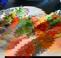 Jamaica Blue - Bentley - Accommodation Daintree