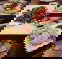 Logan's Cafe Restaurant - Accommodation Daintree