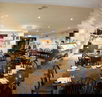 Palm Beach Hotel - Accommodation Daintree