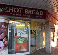 Sunny Hot Bread - Accommodation Daintree
