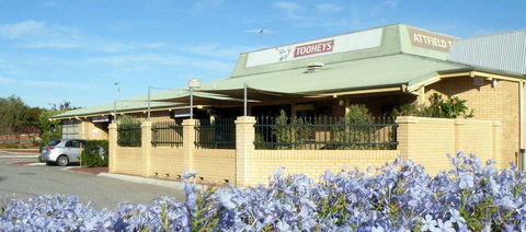 Attfield Tavern - Accommodation Daintree 0