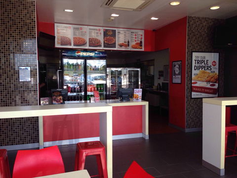 Pizza Hut - Robina - Accommodation Daintree 0