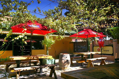 Crown Hotel Wentworth - Accommodation Daintree 0