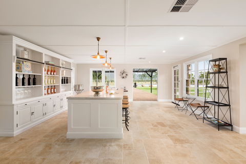 1813 Cellar Door - Accommodation Daintree 0
