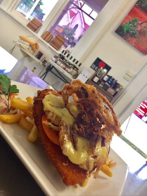 Cafe Rhubaba - Accommodation Daintree 1