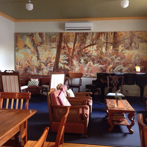 Tuptim Thai - Accommodation Daintree 0