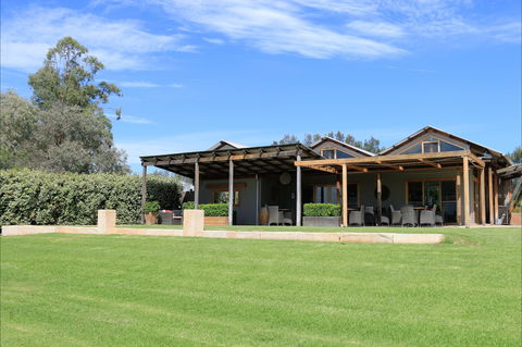 Two Rivers Wines - Accommodation Daintree 0