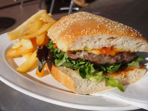 The Commercial Hotel - Accommodation Daintree 0