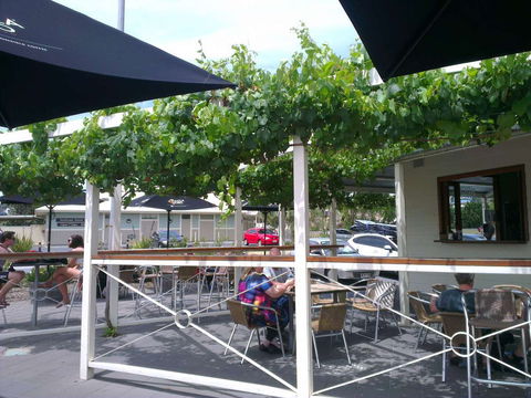 The George Harcourt Inn - Accommodation Daintree 0