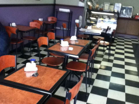 Uncle Louie's Cafe - Accommodation Daintree 0