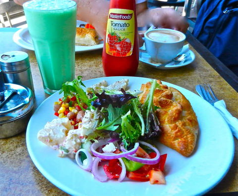 Omega 3 Seafood - Accommodation Daintree 0