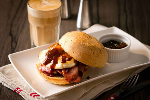 The Coffee Club - Mount Gravatt - Accommodation Daintree 0