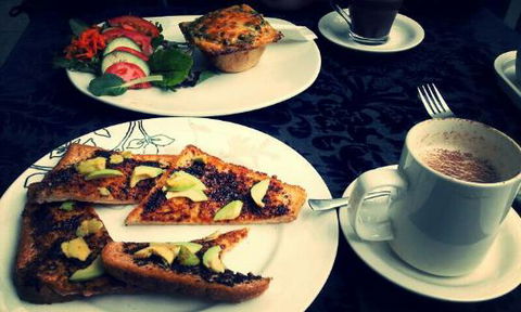 Artee Cafe - Accommodation Daintree 0