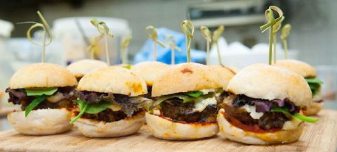 Agatha's Licensed Cafe - Accommodation Daintree 0