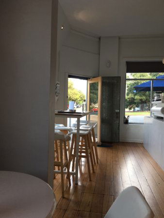 Aucuba Coffee Roasters - Accommodation Daintree 0