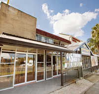 Commercial Hotel - Accommodation Daintree