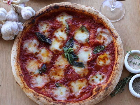 Arlo's Pizzeria - Accommodation Daintree 5