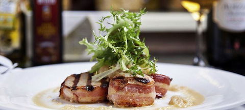 Home Hill Winery Restaurant - Accommodation Daintree 3