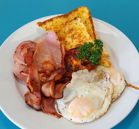 RJ's Rock N Roll Diner - Accommodation Daintree 6