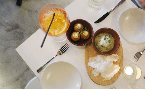 Allegra Dining - Accommodation Daintree 12