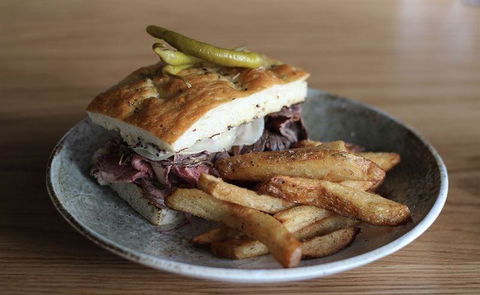 Allegra Dining - Accommodation Daintree 13