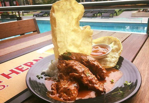 Rockpools Cafe Bar & Function Centre - Accommodation Daintree 8