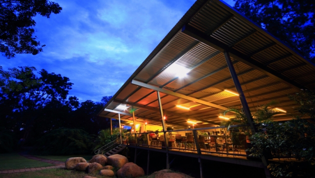 Lake Bennett NT Accommodation Daintree