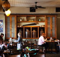 Oxenford Tavern - Accommodation Daintree