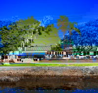 Tea Gardens HotelMotel - Accommodation Daintree