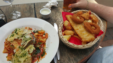 The Marlin Bar - Accommodation Daintree 3