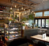 Double Barrel Kitchen - Accommodation Daintree