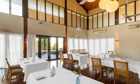 The Deck Poolside Bar & Restaurant - Accommodation Daintree 11