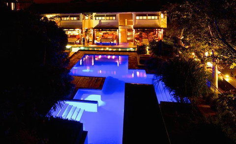 The Deck Poolside Bar & Restaurant - Accommodation Daintree 8