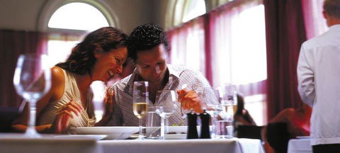 Albert Park Hotel - Accommodation Daintree 3