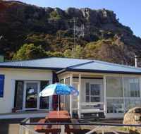 Nut Rock Cafe - Accommodation Daintree