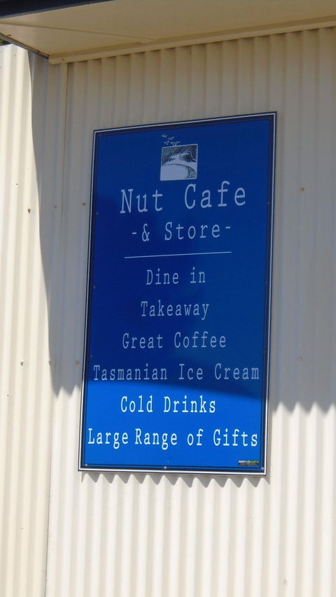 Nut Rock Cafe - Accommodation Daintree 5