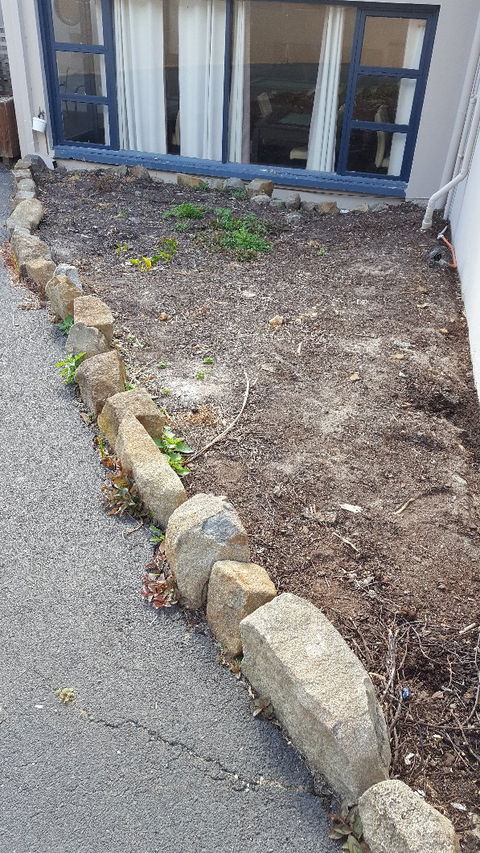 Pavement Restaurant At Lufra Hotel And Apartments - Accommodation Daintree 4