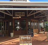 Henk's Cafe - Accommodation Daintree