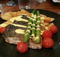 Tower Hotel Bistro - Accommodation Daintree