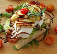 Deedot Coffee House - Accommodation Daintree