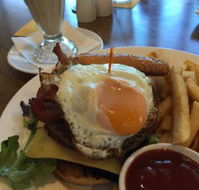 Signatures Restaurant Lakelands - Accommodation Daintree
