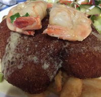 Larrikin Hotel Bistro. - Accommodation Daintree