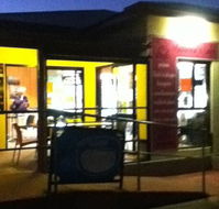 Madonna's Cafe - Accommodation Daintree