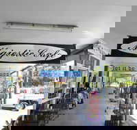 Majestic Cafe - Accommodation Daintree