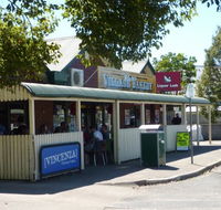 Pete's Village Bakery - Accommodation Daintree