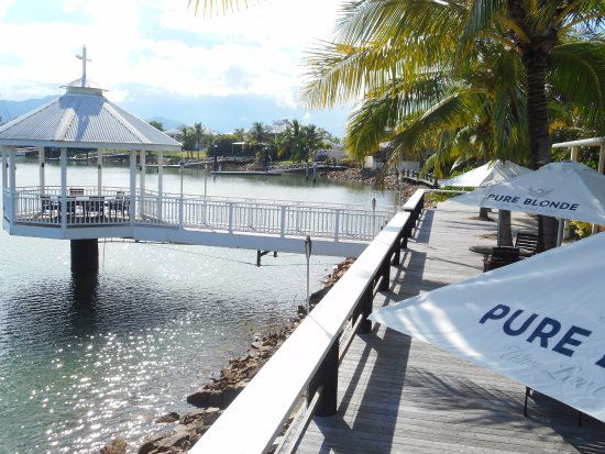Cardwell QLD Accommodation Daintree