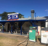 Lucinda Jetty Store  Take-Away - Accommodation Daintree