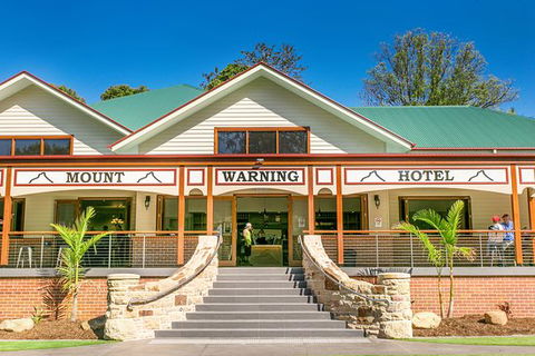 Mount Warning Hotel - Accommodation Daintree 0