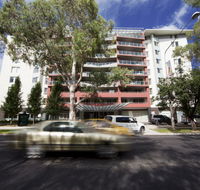 Pacific Suites Canberra - Accommodation Daintree